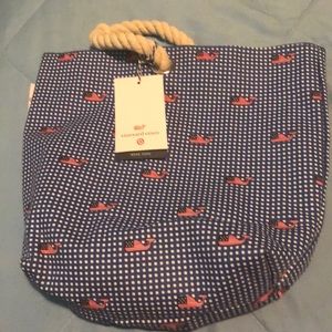 Vineyard vines wine tote new